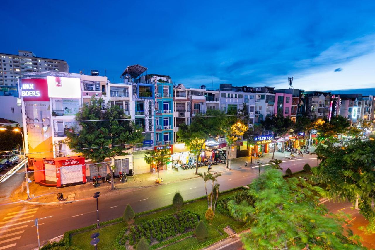 F-Hotel & Apartment โฮจิมินห์ซิตี้ ภายนอก รูปภาพ